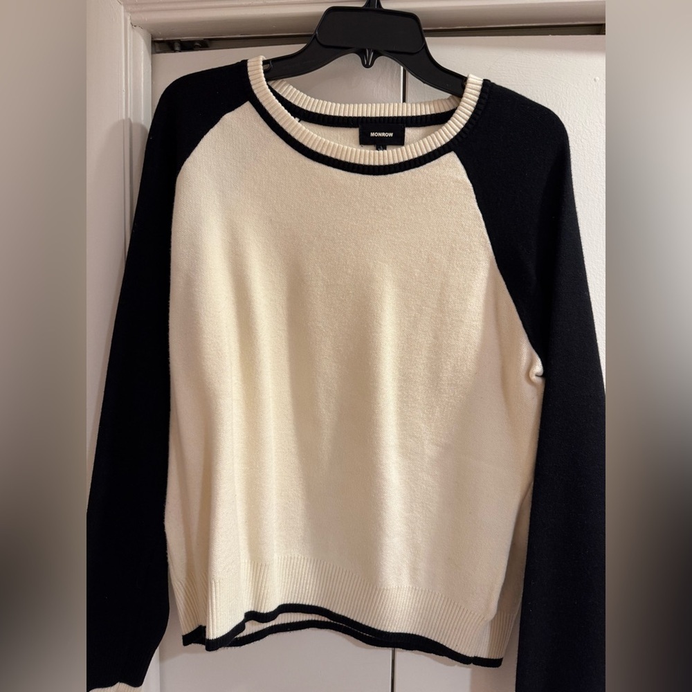 Monrow contrast black and cream crew sweater